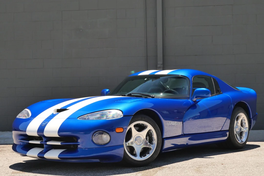 1997 Dodge Viper GTS 2nd Gen - Image 17 of 31