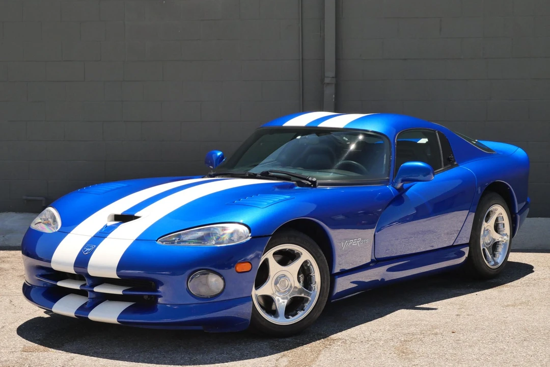 1997 Dodge Viper GTS 2nd Gen - Image 1 of 31