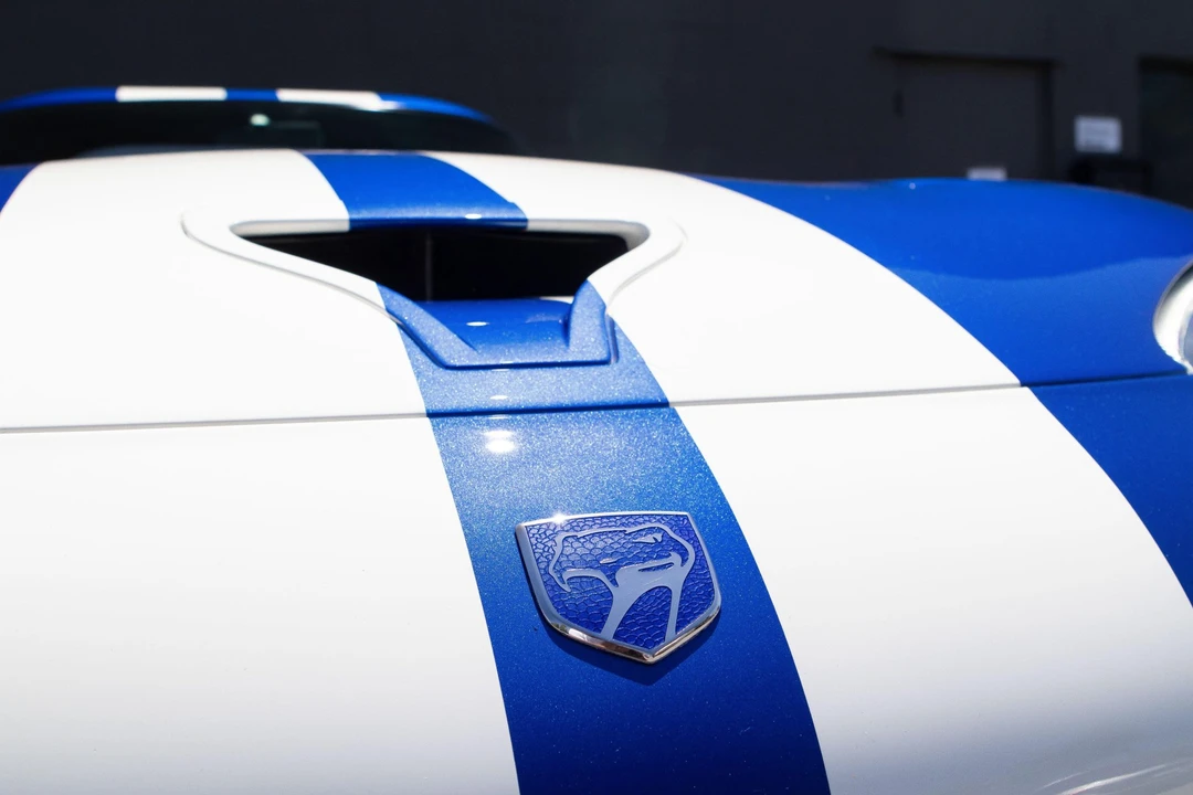 1997 Dodge Viper GTS 2nd Gen - Image 18 of 31