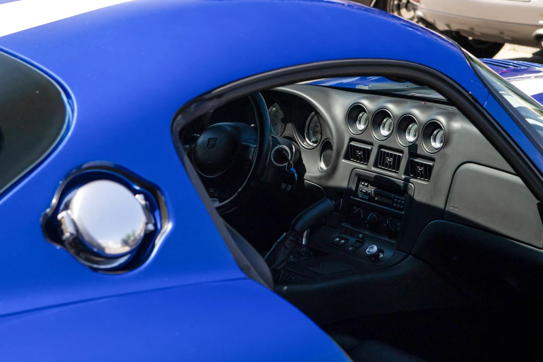 1997 Dodge Viper GTS 2nd Gen - Image 26 of 31