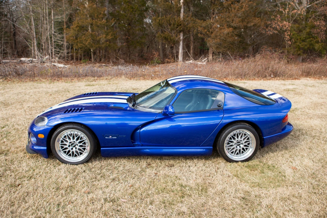 1997 Dodge Viper GTS 2nd Gen - Image 4 of 31