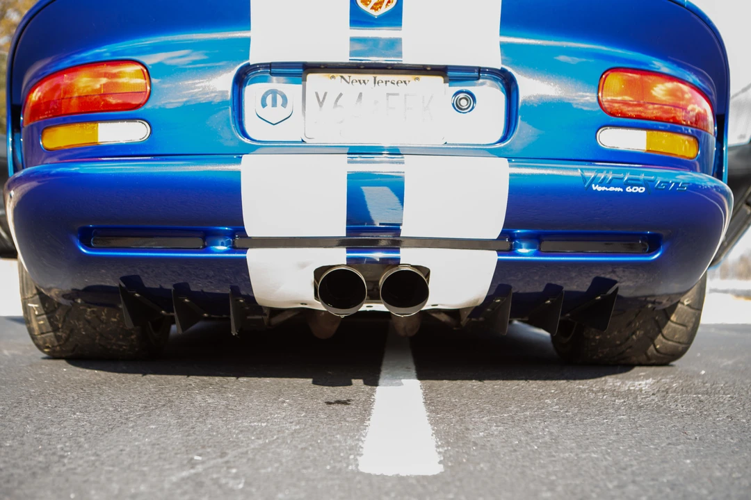 1997 Dodge Viper GTS 2nd Gen - Image 18 of 31