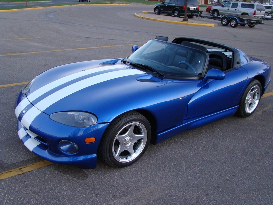 1997 Dodge Viper 2nd Gen - Image 2 of 31