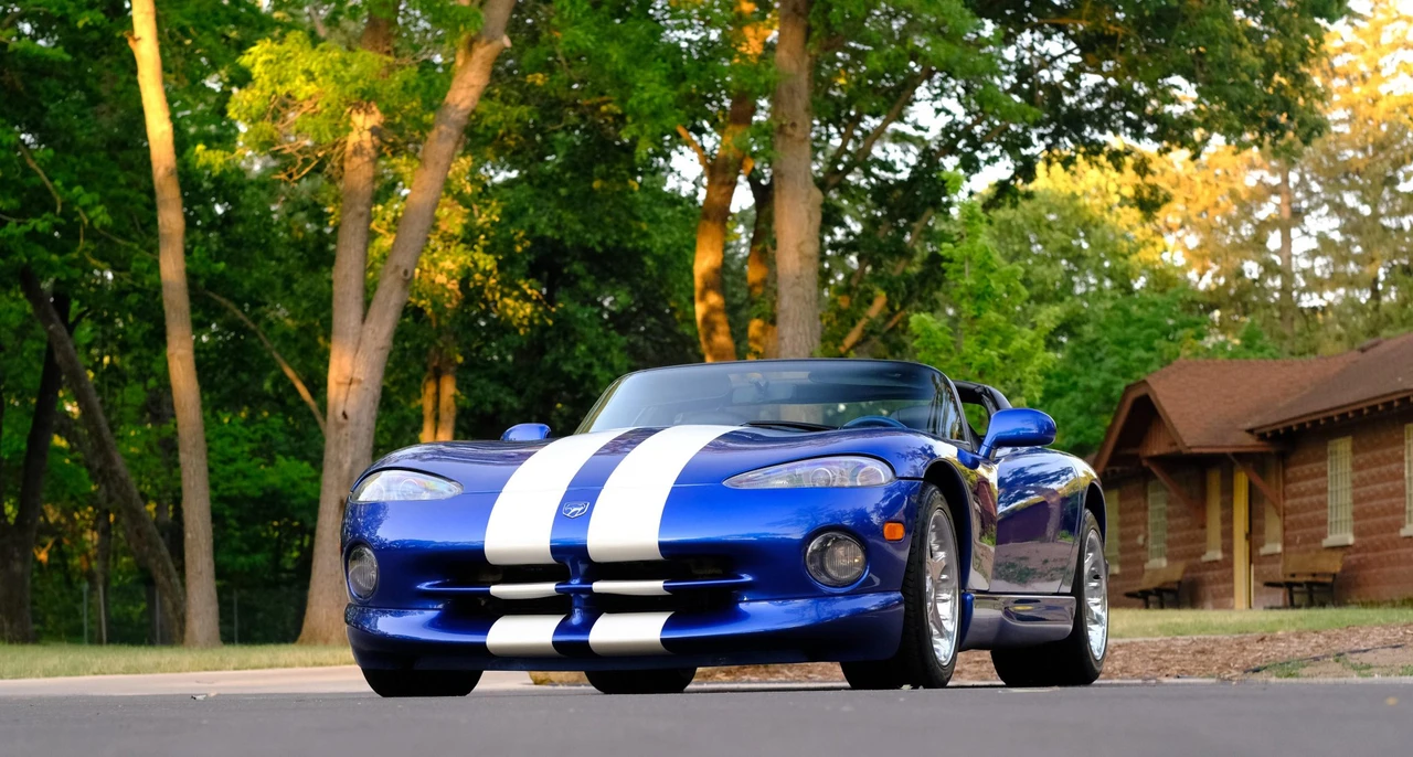 1997 Dodge Viper 2nd Gen - Image 12 of 31
