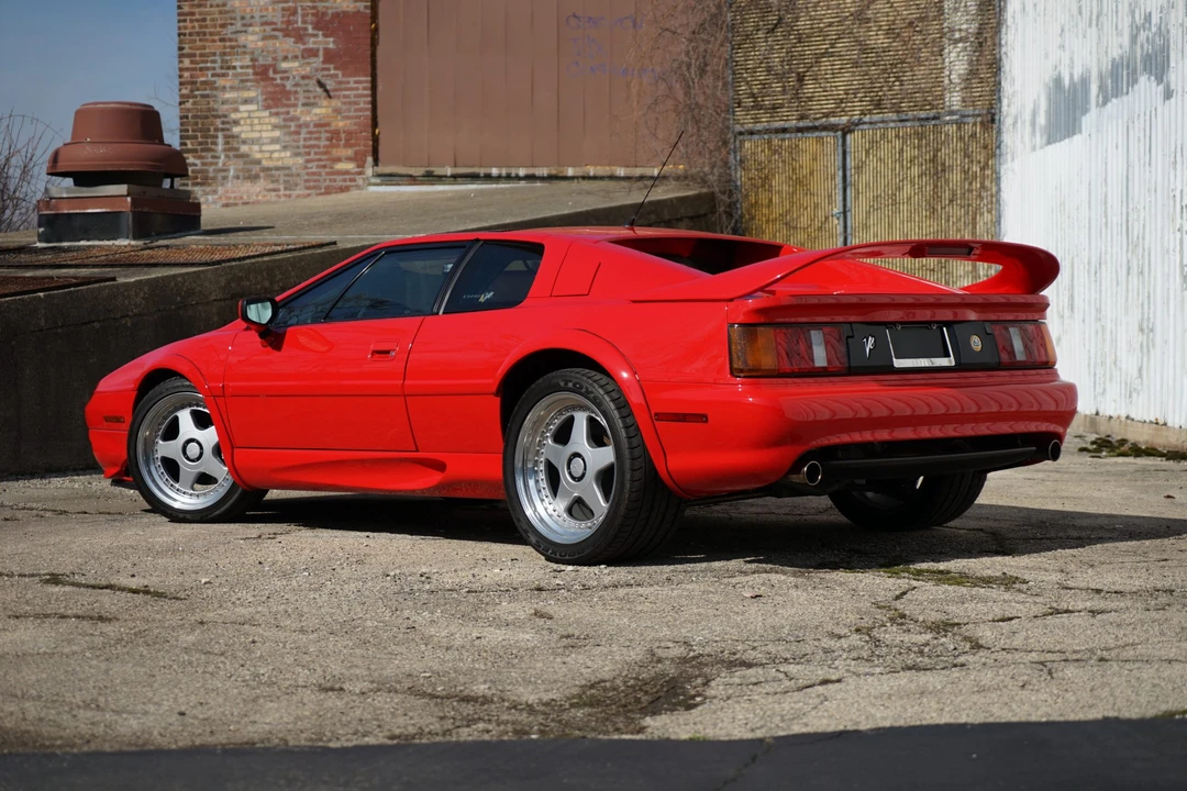 1997 Lotus Esprit Series 4 - Image 5 of 31