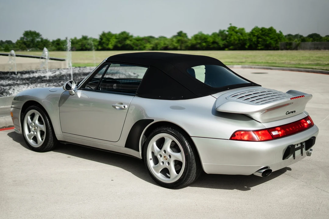 1997 Porsche 993 Carrera - Image 12 of 31