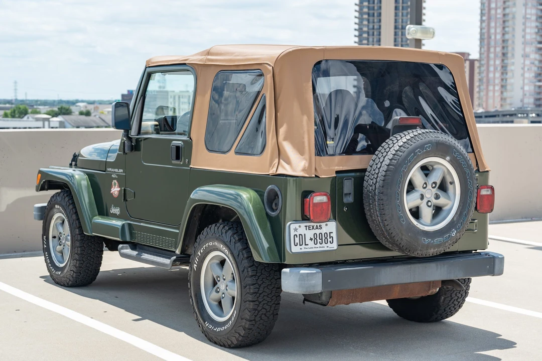 1998 Jeep TJ Wrangler - Image 3 of 31