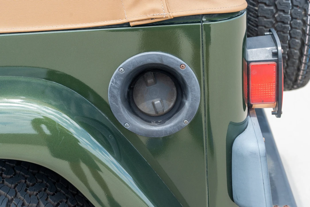 1998 Jeep TJ Wrangler - Image 14 of 31