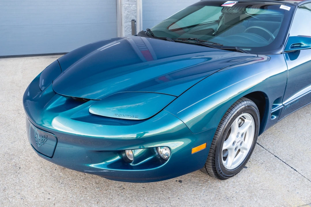 1998 Pontiac Firebird 4th Gen - Image 20 of 31
