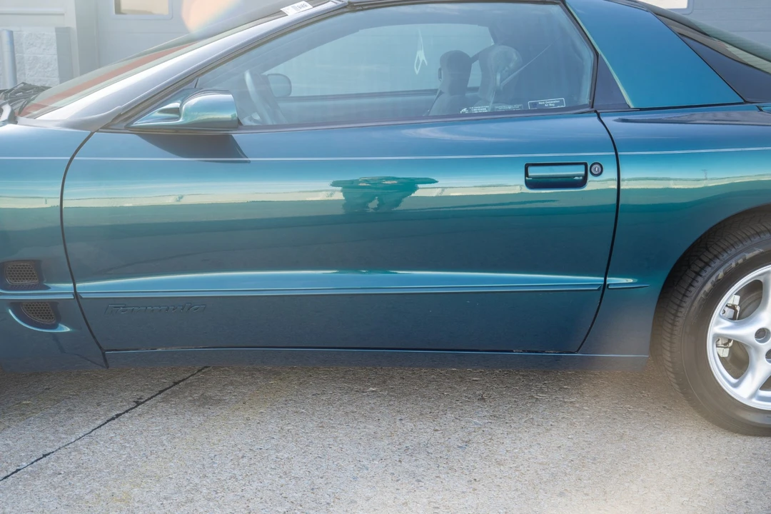 1998 Pontiac Firebird 4th Gen - Image 26 of 31