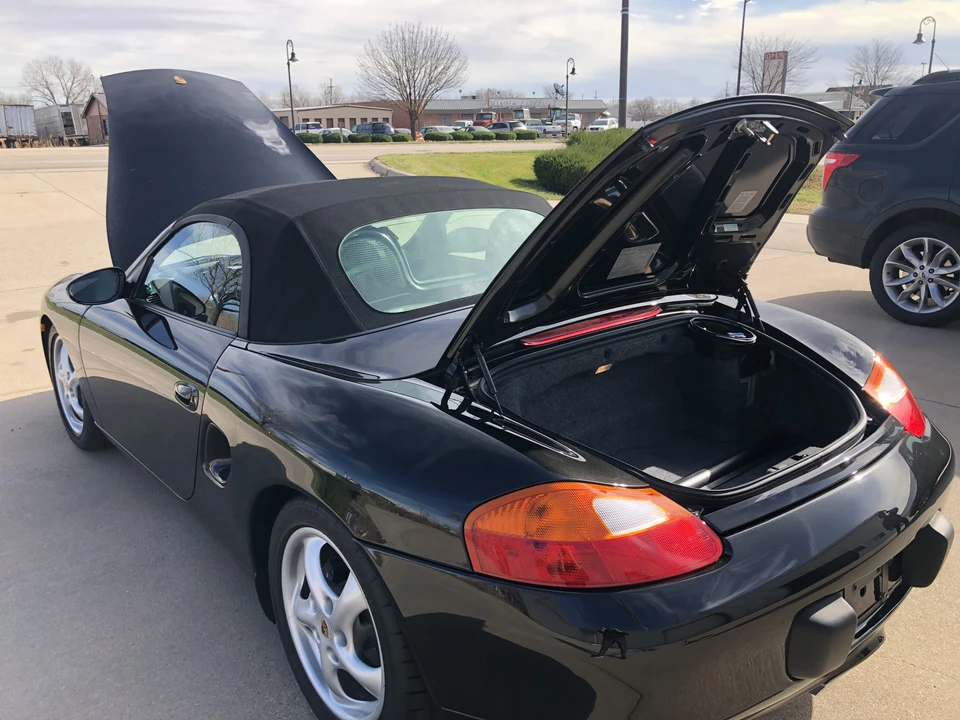1998 Porsche 986 Boxster - Image 12 of 31