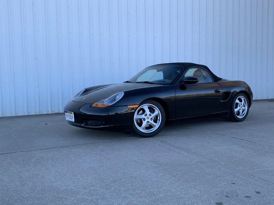 1998 Porsche 986 Boxster - Image 9 of 31