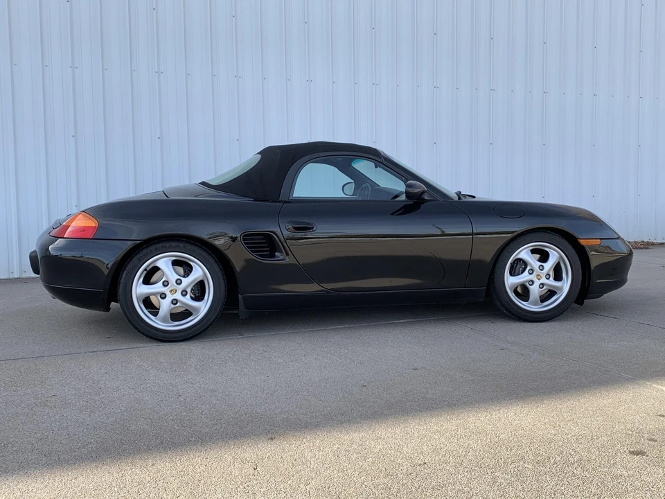 1998 Porsche 986 Boxster - Image 2 of 31