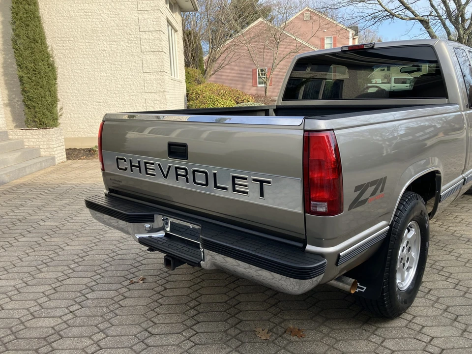 1999 Chevrolet C/K 4th Gen - Image 8 of 31