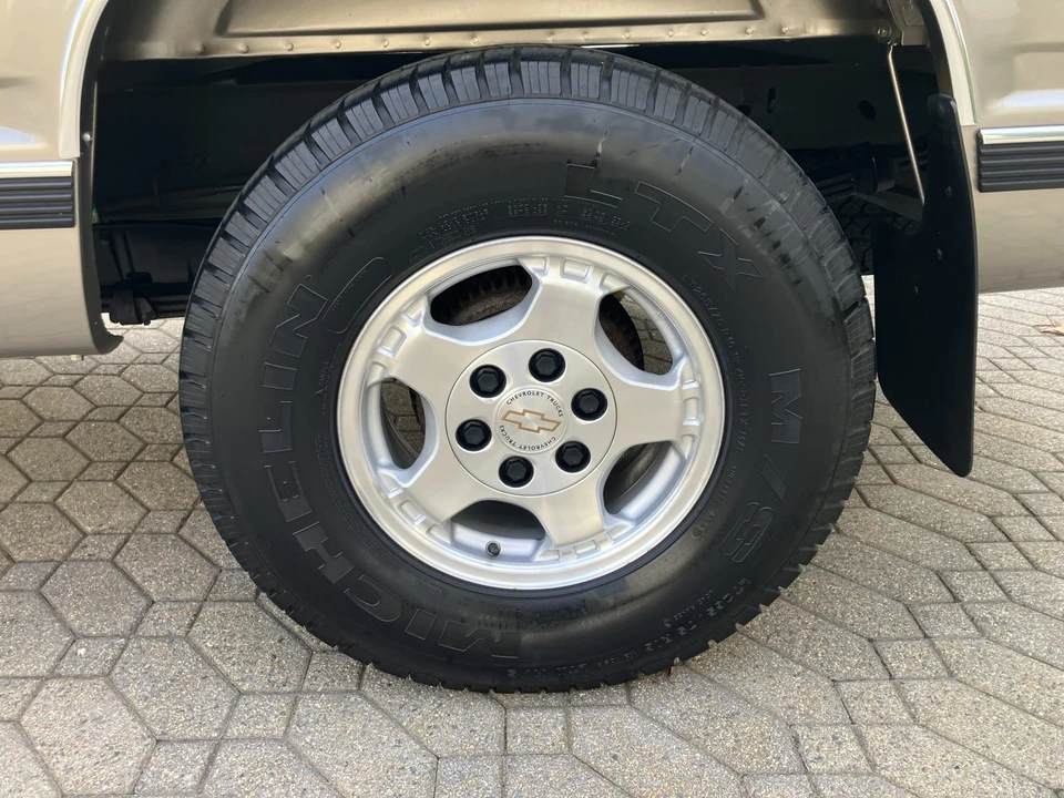 1999 Chevrolet C/K 4th Gen - Image 20 of 31