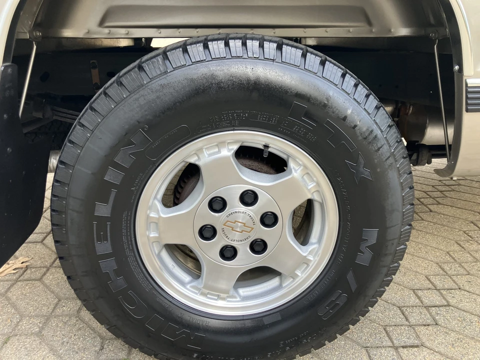 1999 Chevrolet C/K 4th Gen - Image 21 of 31
