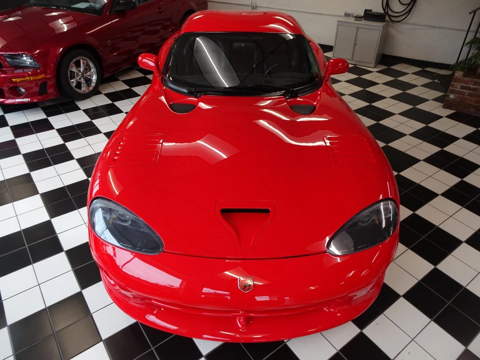 1999 Dodge Viper GTS 2nd Gen - Image 4 of 31