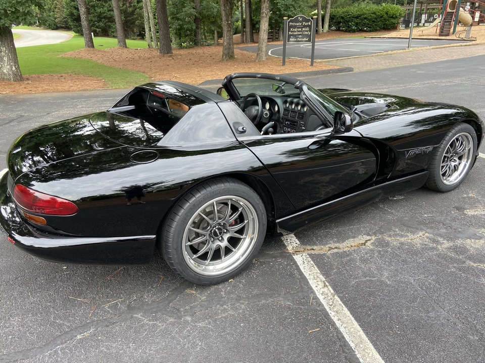 1999 Dodge Viper 2nd Gen - Image 16 of 31