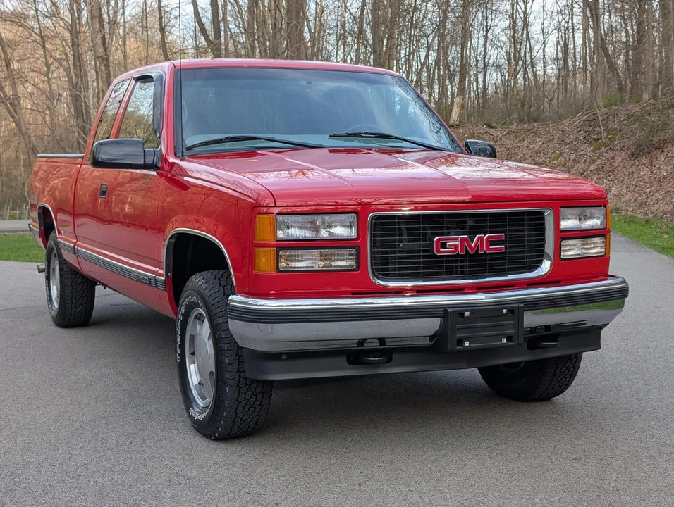 1999 GMC Sierra 1st Gen - Image 16 of 31