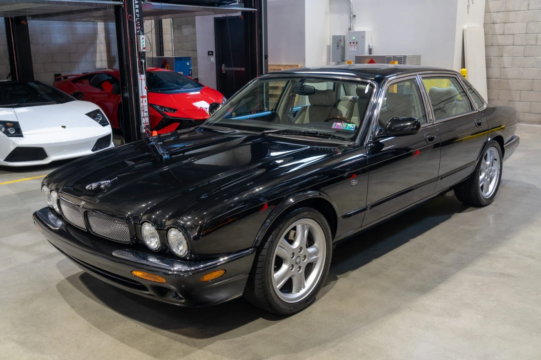 1999 Jaguar X308 XJR - Image 29 of 31