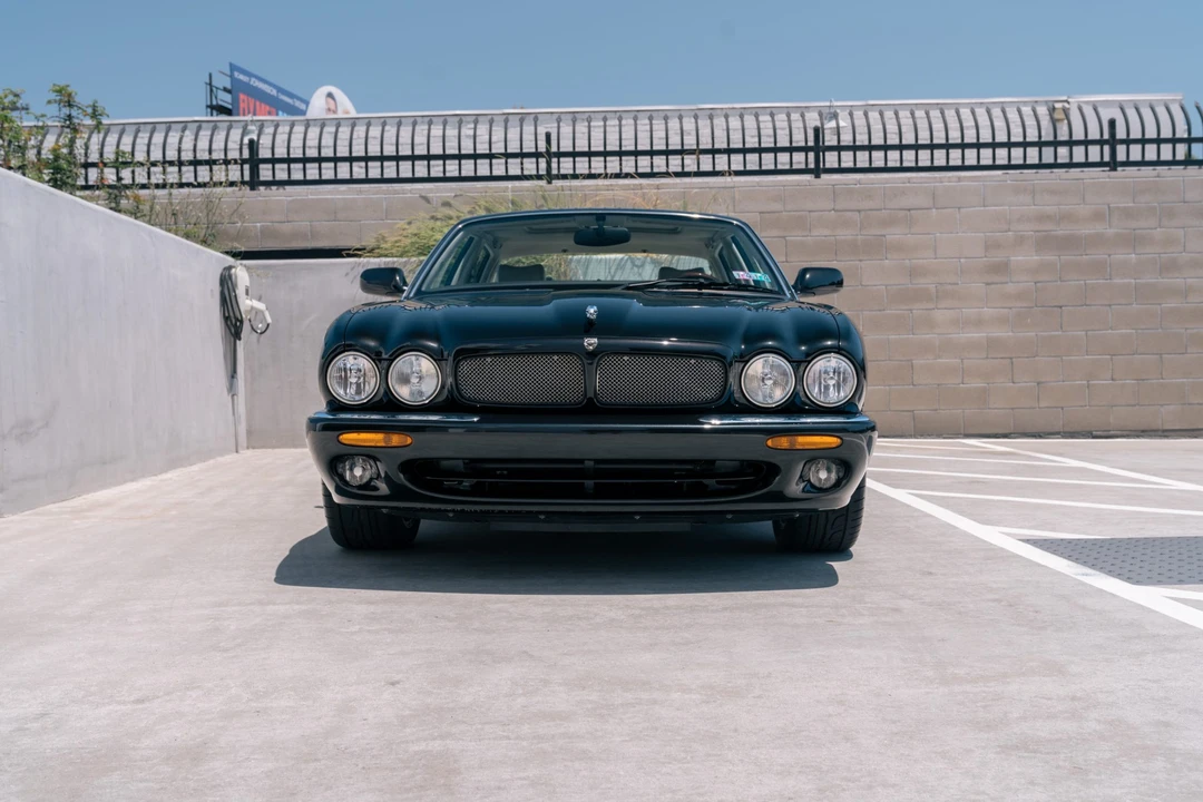 1999 Jaguar X308 XJR - Image 9 of 31