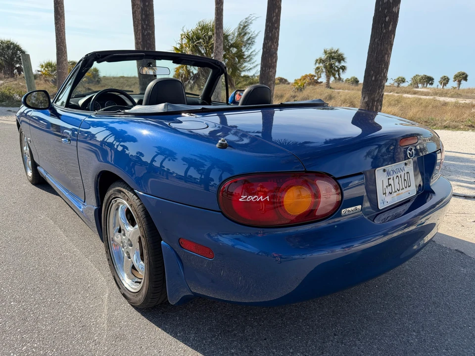 1999 Mazda NB MX-5 Miata - Image 24 of 31