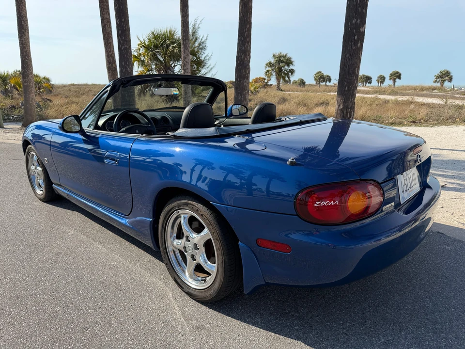 1999 Mazda NB MX-5 Miata - Image 27 of 31