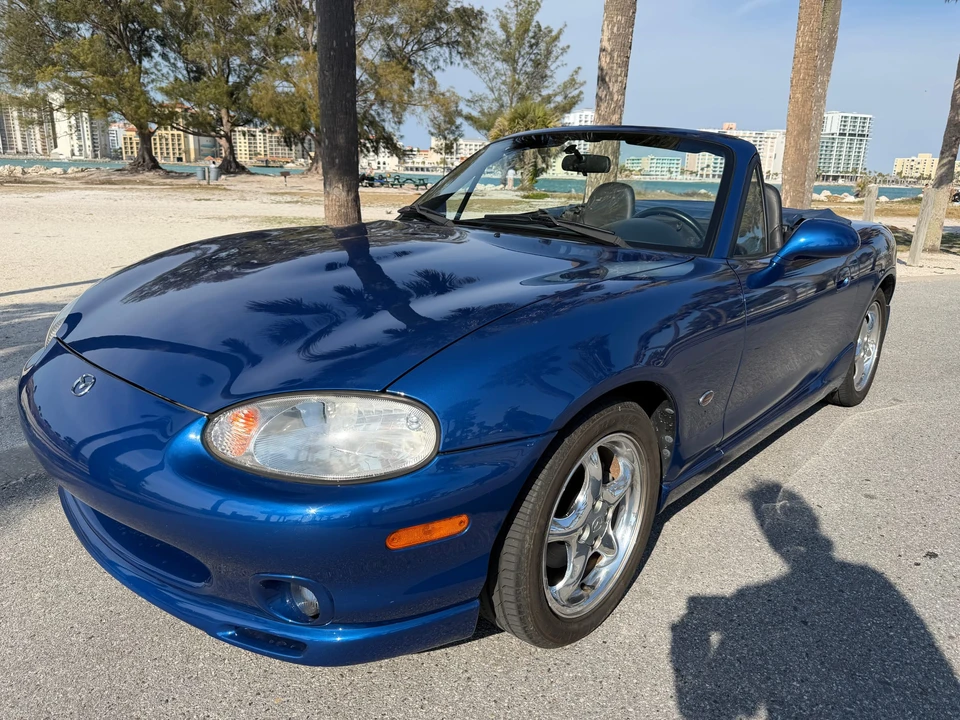 1999 Mazda NB MX-5 Miata - Image 5 of 31