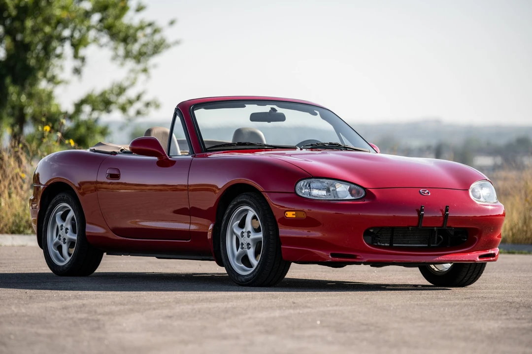 1999 Mazda NB MX-5 Miata - Image 4 of 31