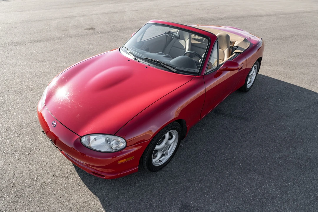 1999 Mazda NB MX-5 Miata - Image 18 of 31