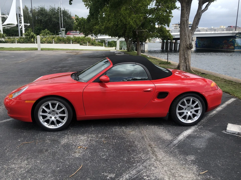 1999 Porsche 986 Boxster - Image 12 of 31