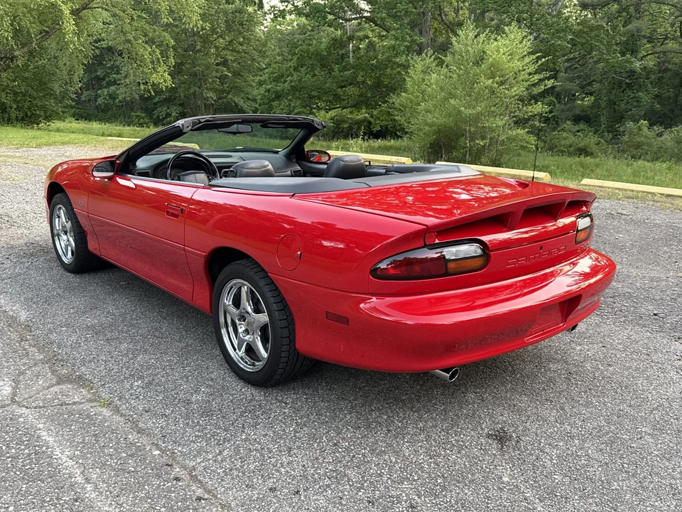 2000 Chevrolet Camaro SS 4th Gen - Image 9 of 31