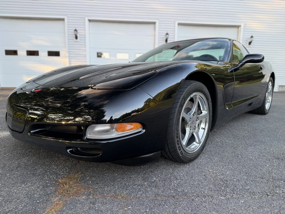 2000 Chevrolet Corvette C5 - Image 5 of 31