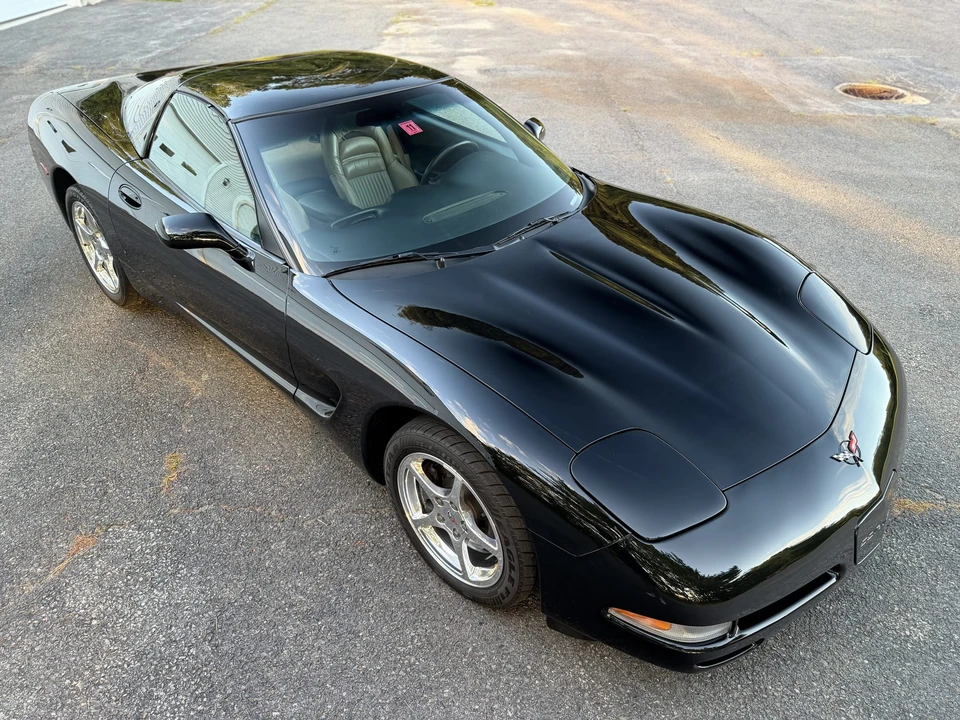 2000 Chevrolet Corvette C5 - Image 2 of 31