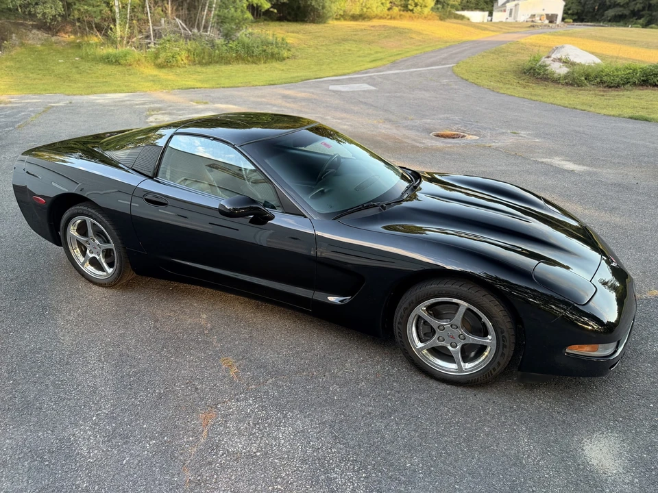 2000 Chevrolet Corvette C5 - Image 28 of 31