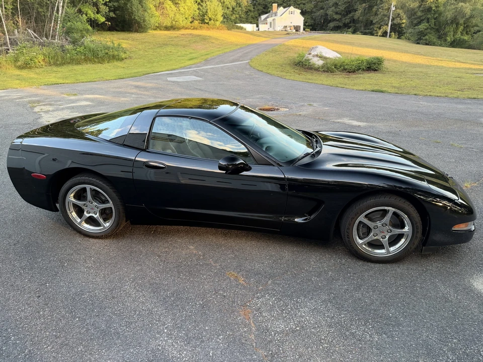 2000 Chevrolet Corvette C5 - Image 25 of 31
