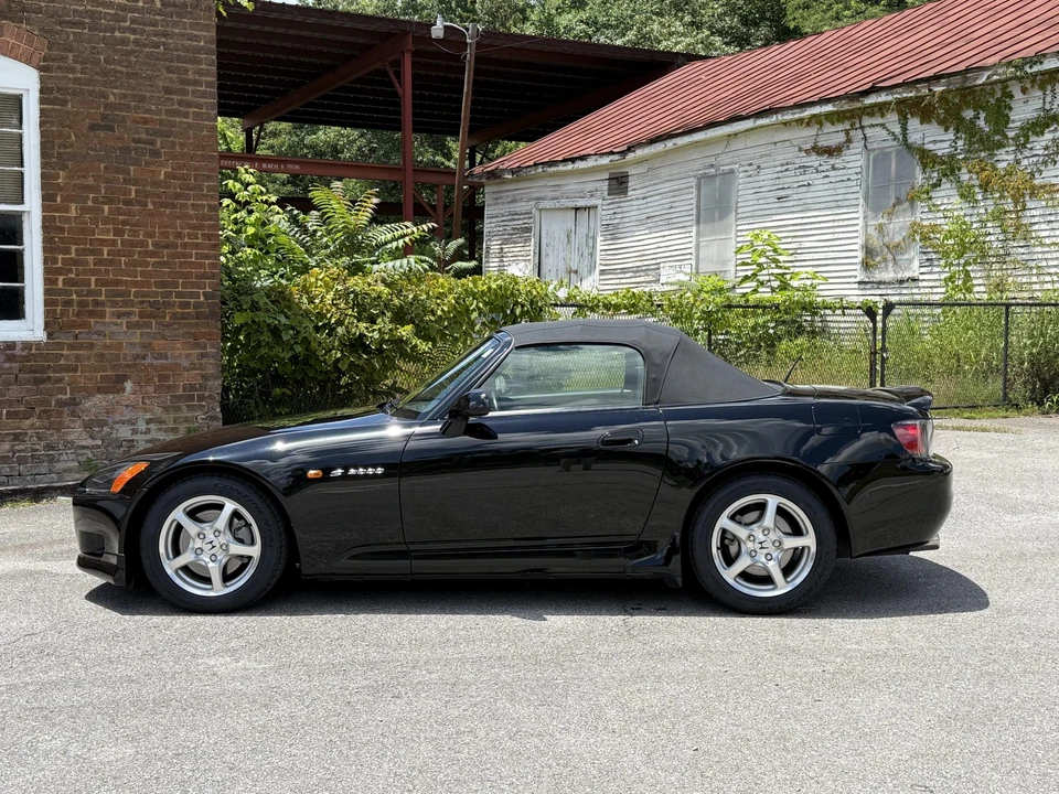 2000 Honda AP1 S2000 - Image 4 of 31