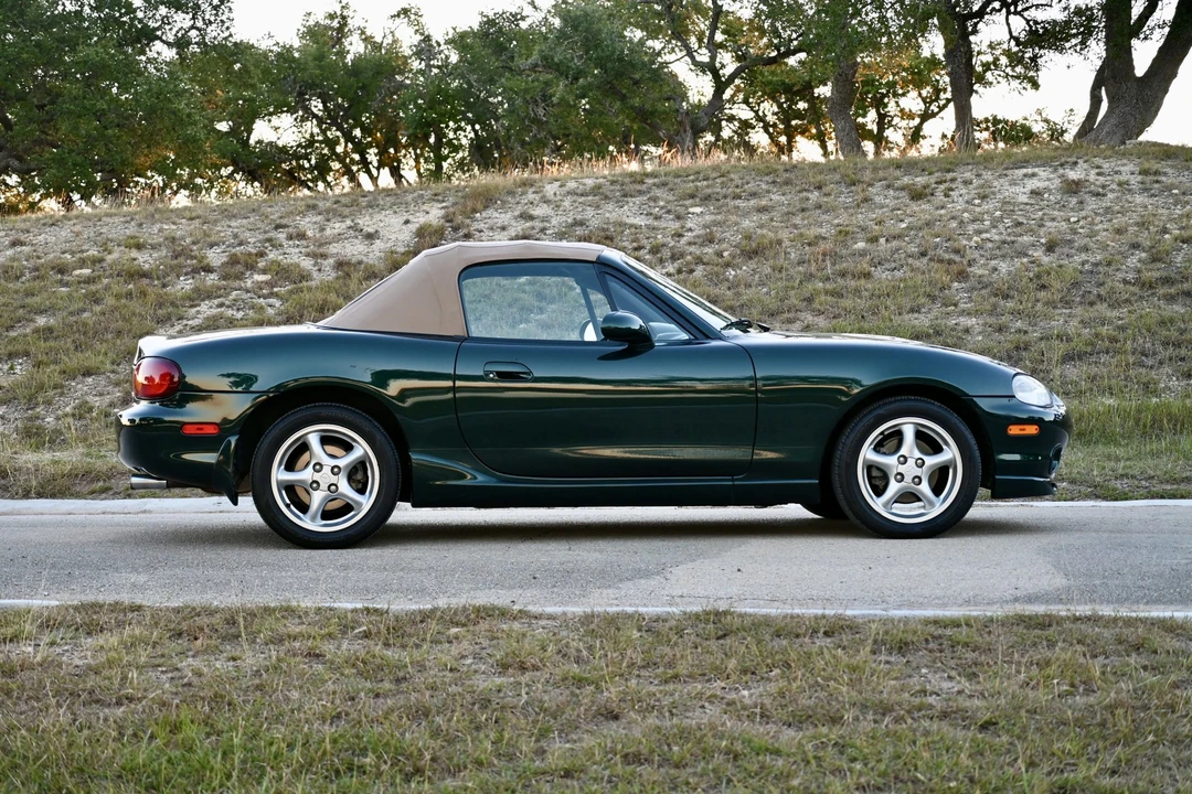 2000 Mazda NB MX-5 Miata - Image 21 of 31