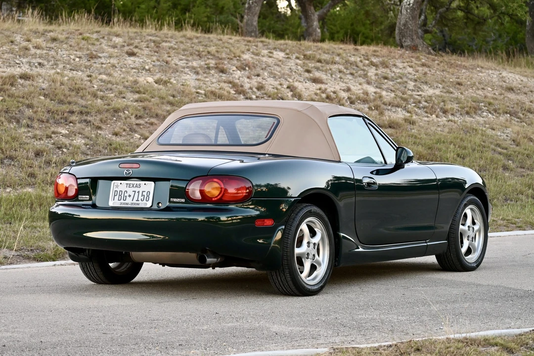 2000 Mazda NB MX-5 Miata - Image 23 of 31