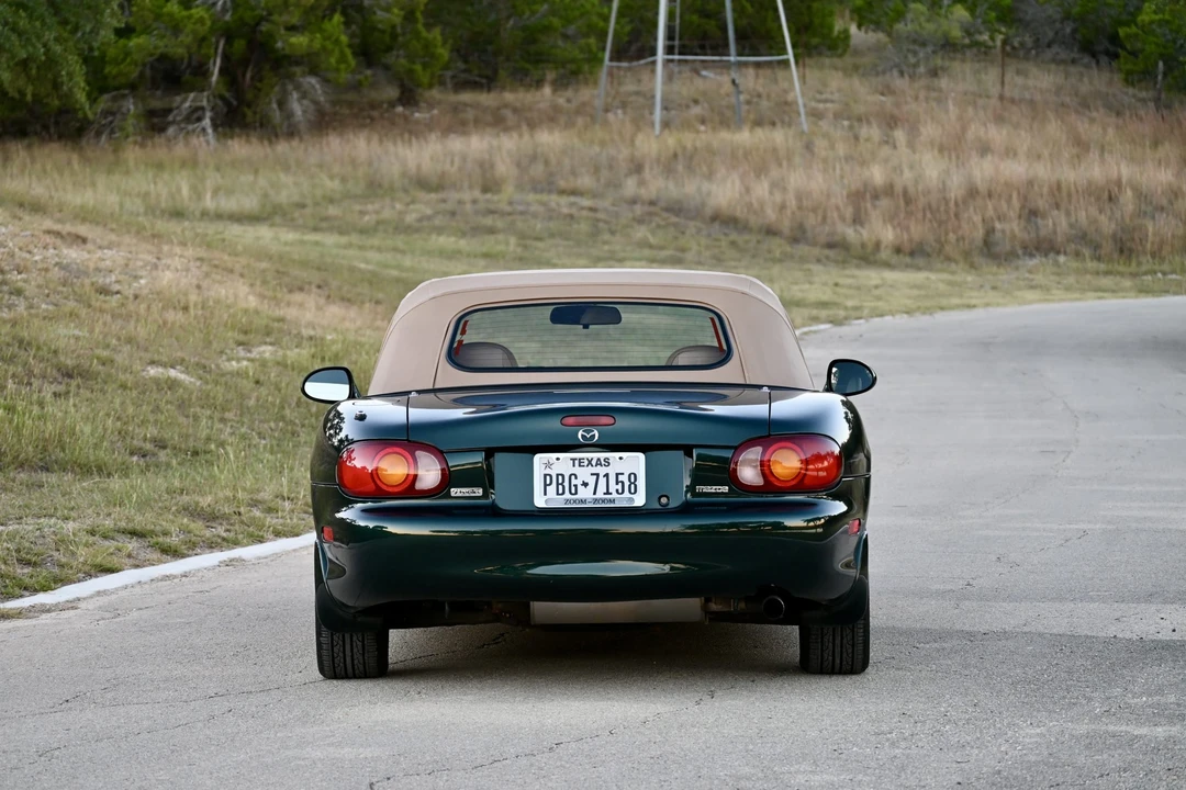 2000 Mazda NB MX-5 Miata - Image 24 of 31