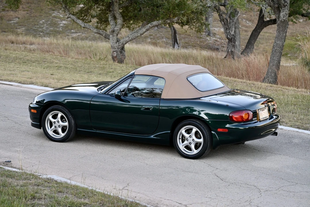 2000 Mazda NB MX-5 Miata - Image 27 of 31
