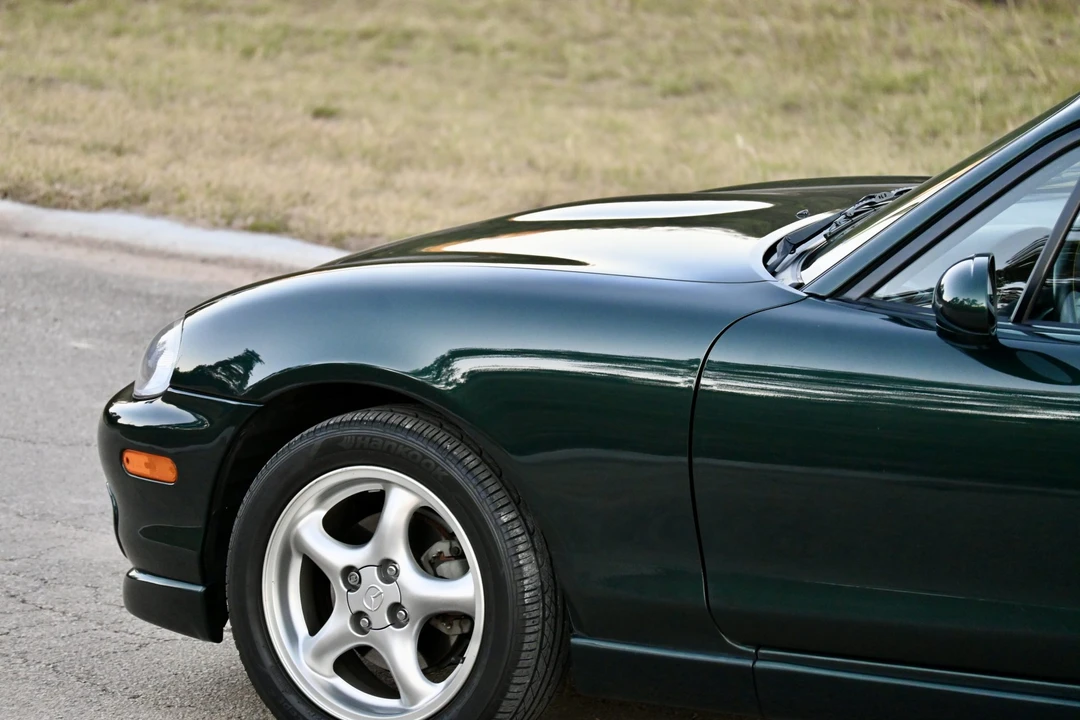 2000 Mazda NB MX-5 Miata - Image 29 of 31