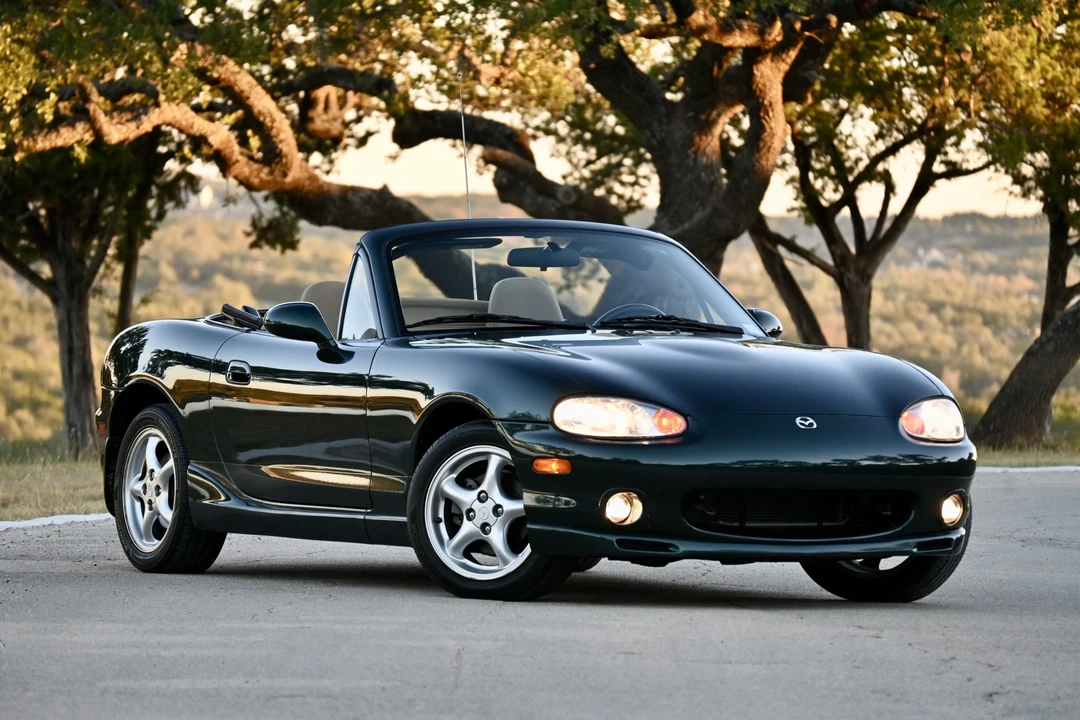 2000 Mazda NB MX-5 Miata - Image 6 of 31