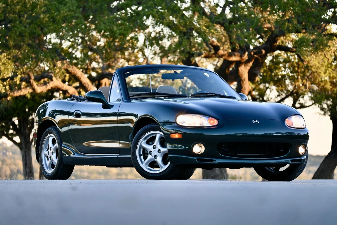 2000 Mazda NB MX-5 Miata - Image 7 of 31
