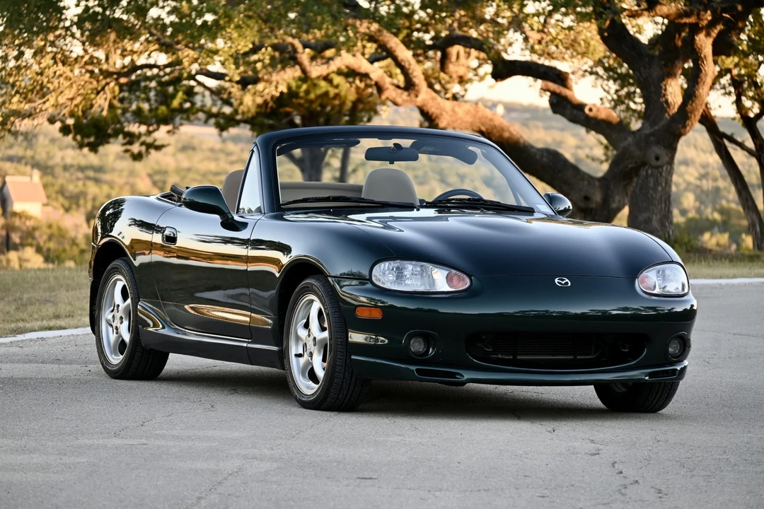 2000 Mazda NB MX-5 Miata - Image 5 of 31