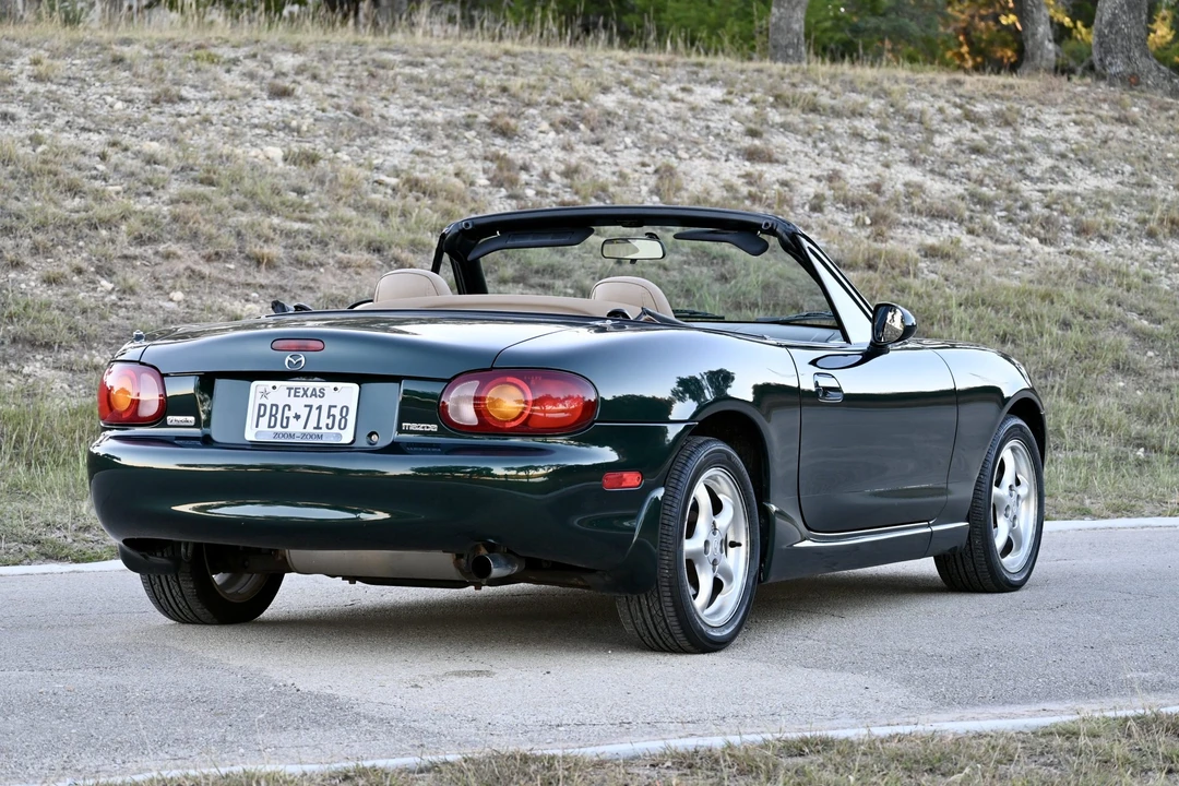 2000 Mazda NB MX-5 Miata - Image 9 of 31