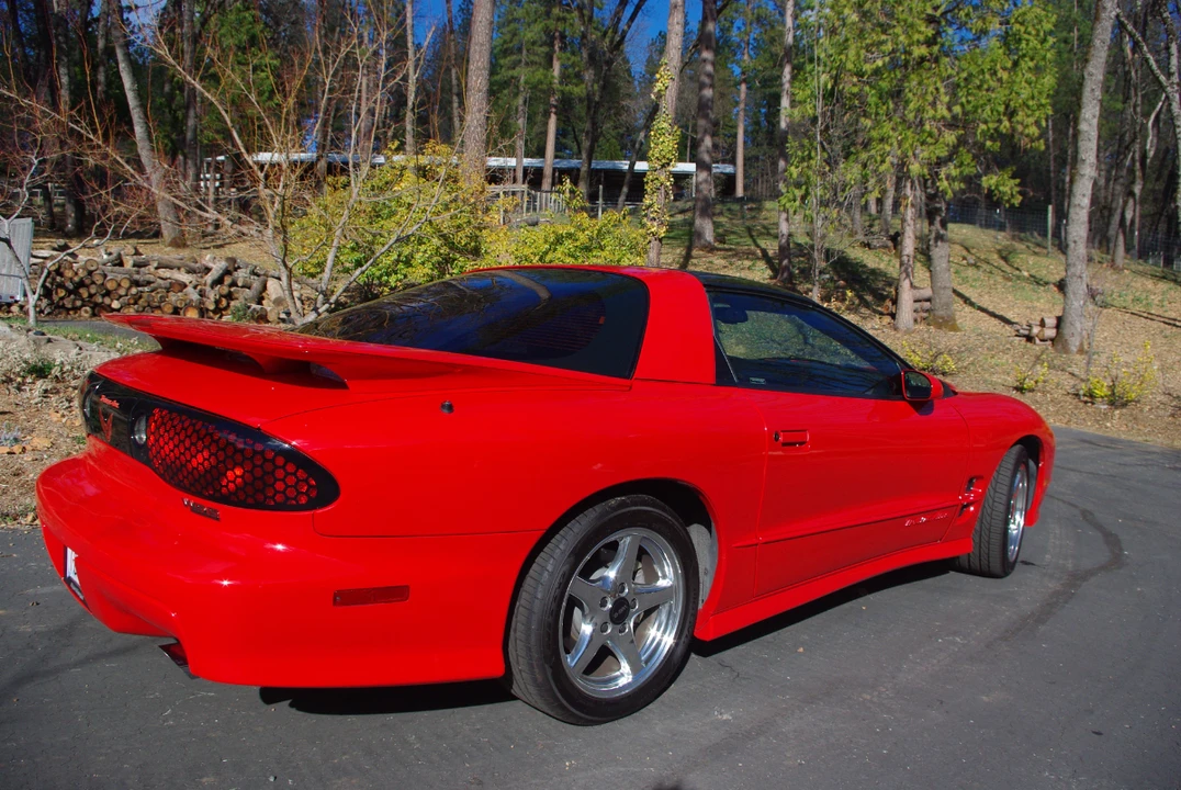 2000 Pontiac Firebird Trans Am 4th Gen - Image 10 of 31