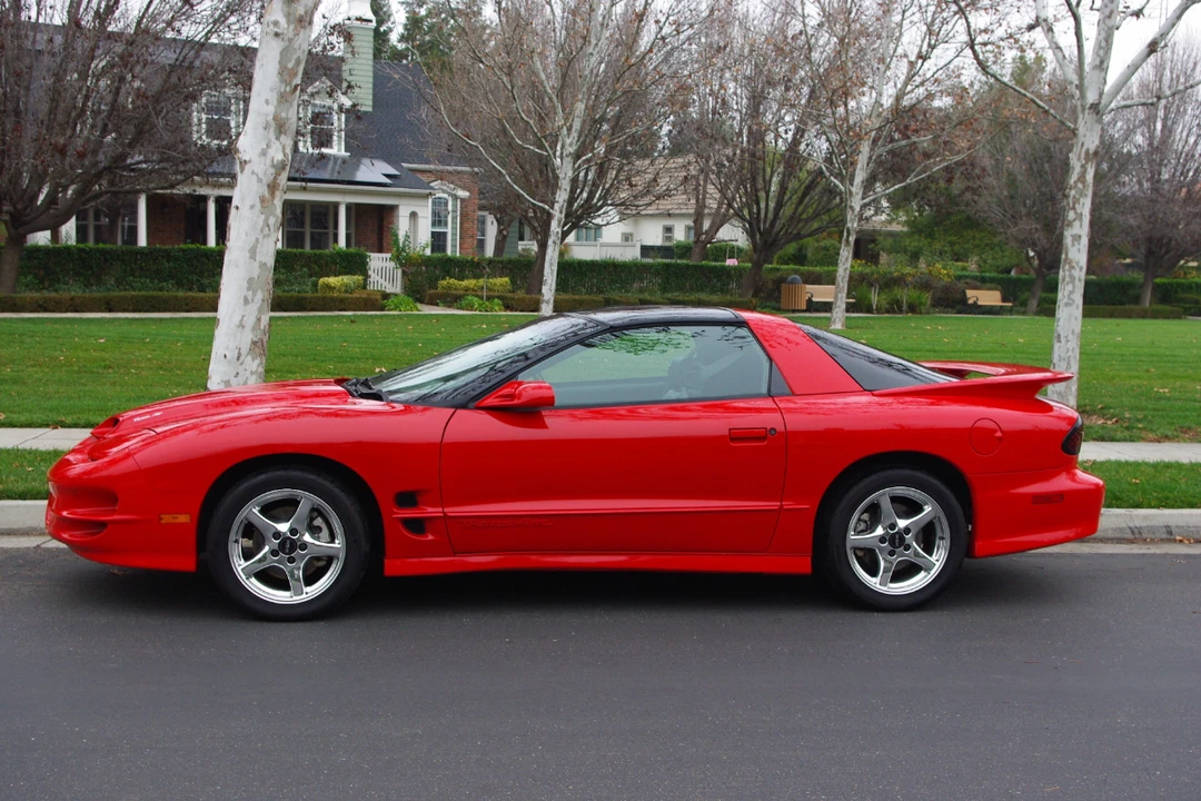 2000 Pontiac Firebird Trans Am 4th Gen - Image 2 of 31