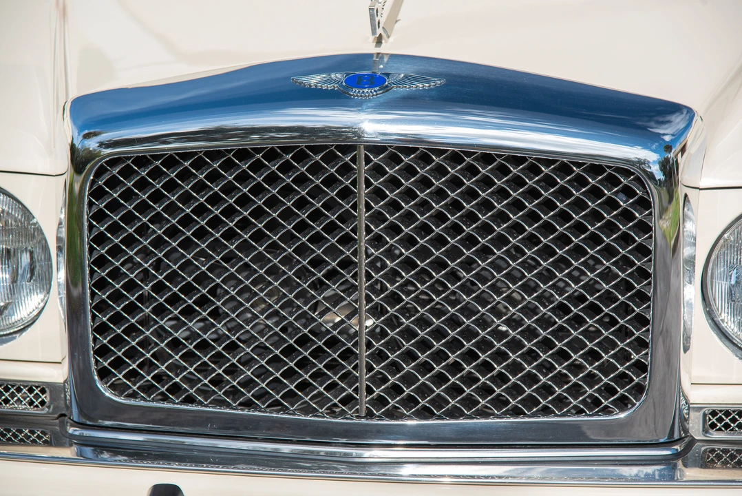 2001 Bentley Azure 1st Gen - Image 27 of 31