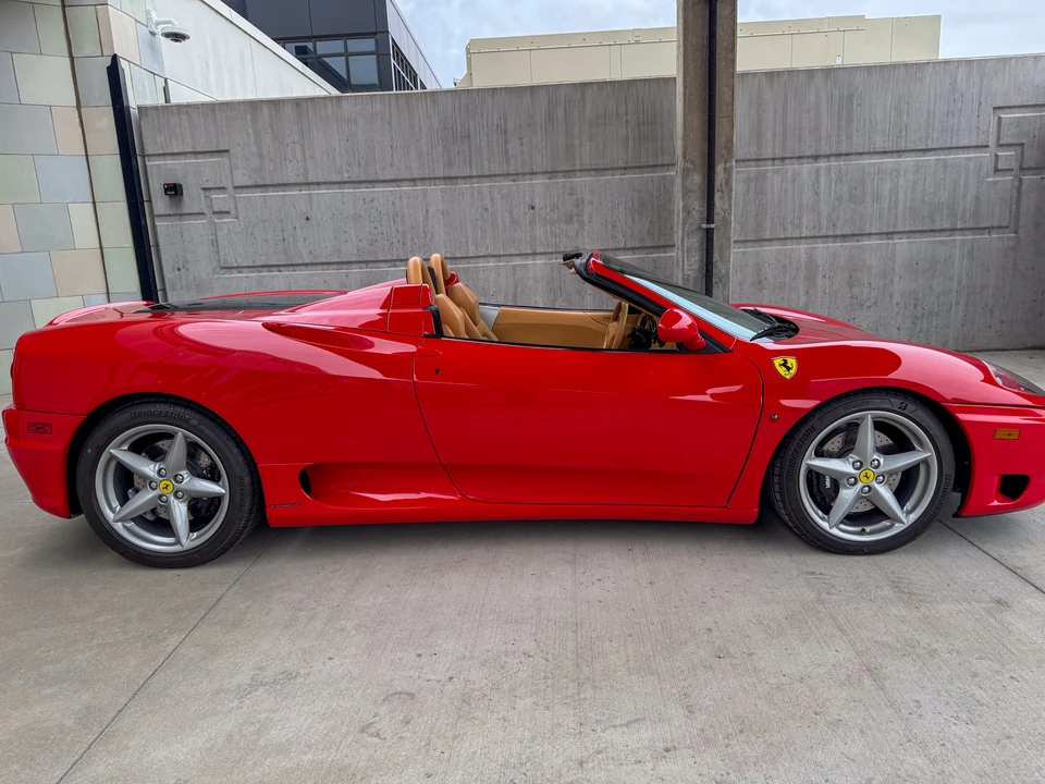 2001 Ferrari 360 Spider - Image 20 of 31